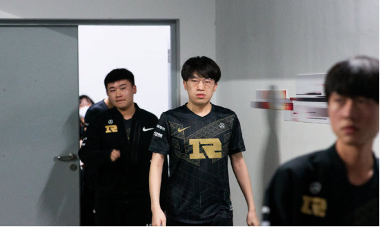 而当这些球 而当这些球