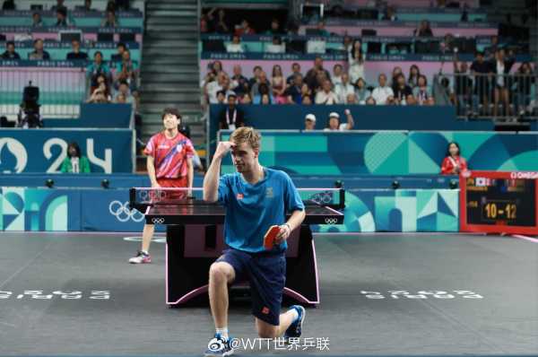 手的一大噩 手的一大噩