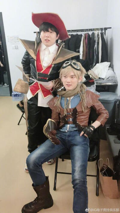 综合来看 综合来看